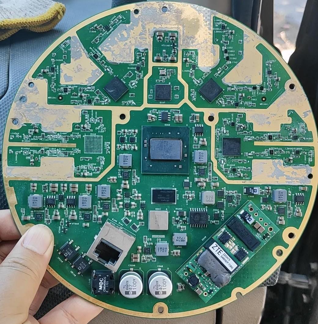 我认为随着主流科技公司继续加码AI算力服务，后续可替代的工作可能越来越多，但是相