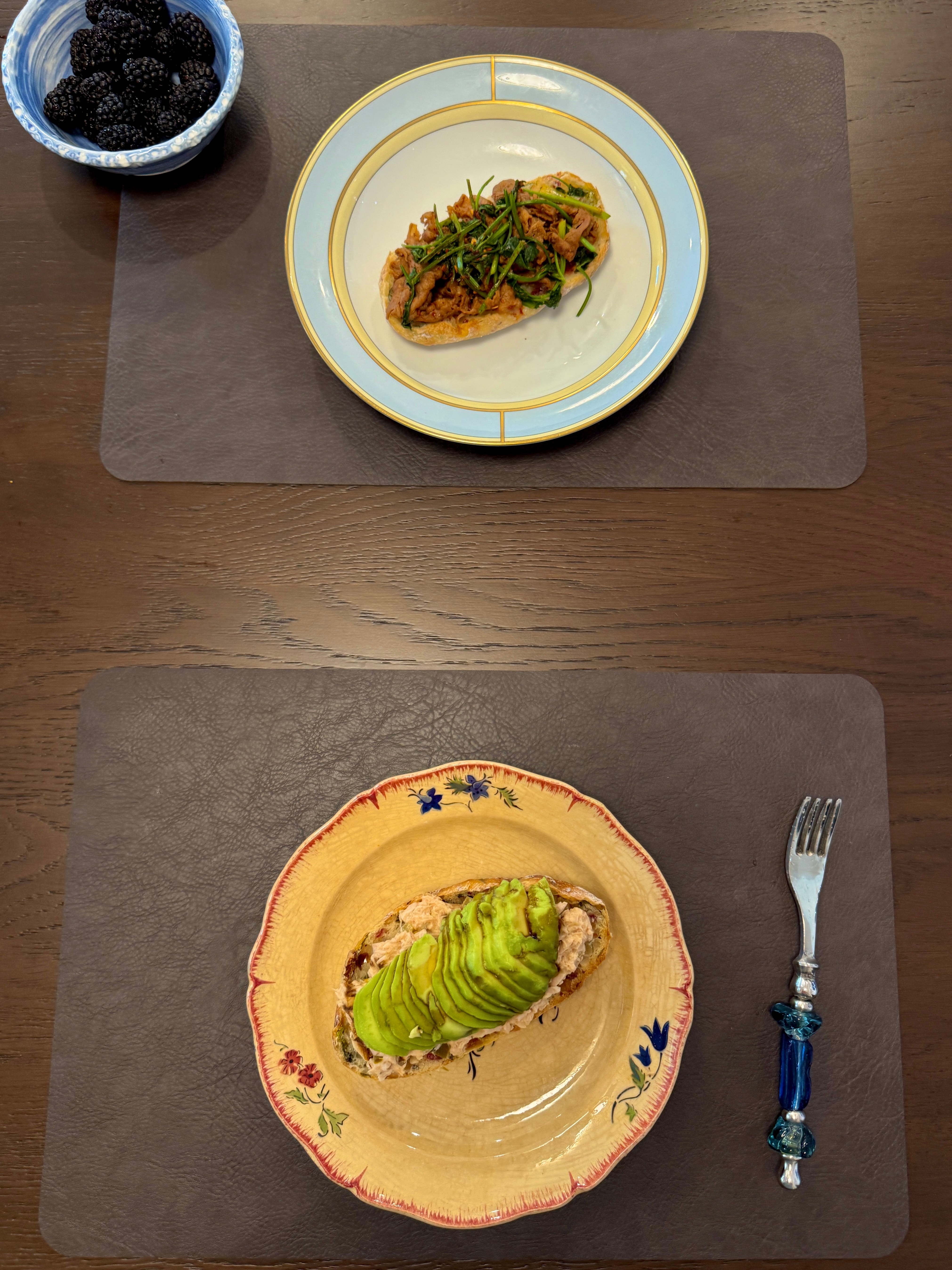 新购入的质感小餐具&今日午餐🐂❤️🥑🐟 ​​​
