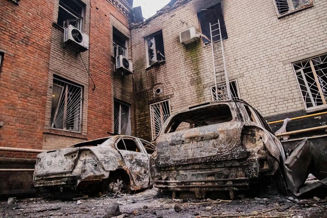 乌克兰要俄赔440亿污染费，欧盟捏着钱不敢动，冬天快来了怎么办？
乌克兰在联合国