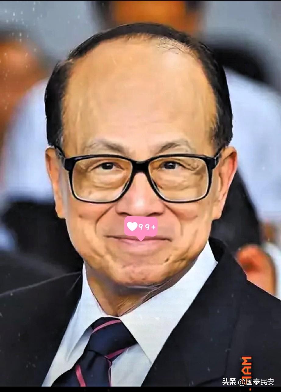 【闹剧终于收场】

巴拿马的港口这几日终于“歇”了！3月10日起，中远海运暂停在