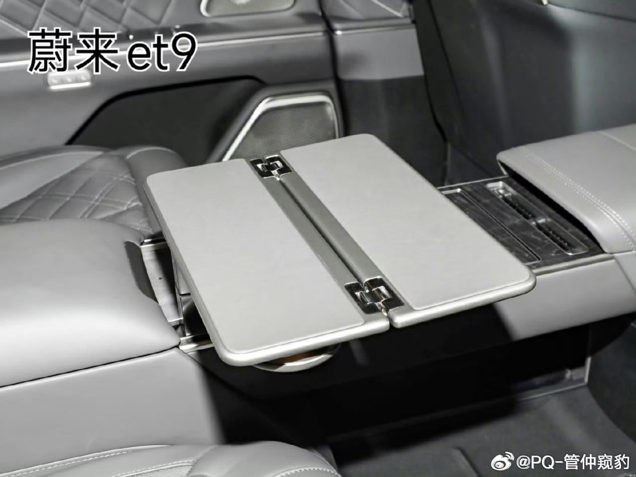 有传言这是蔚来es9 的内饰把ET9精致的小桌板搬进来又把ES8右侧体验很不错的