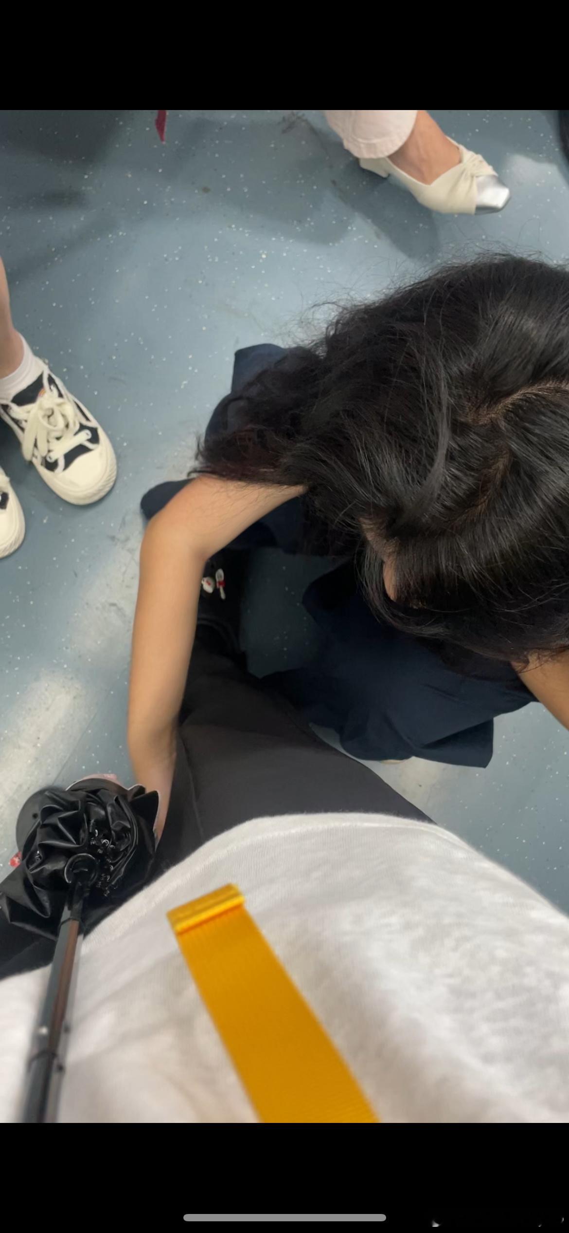熊海灵和我妹妹[思考] ​​​
