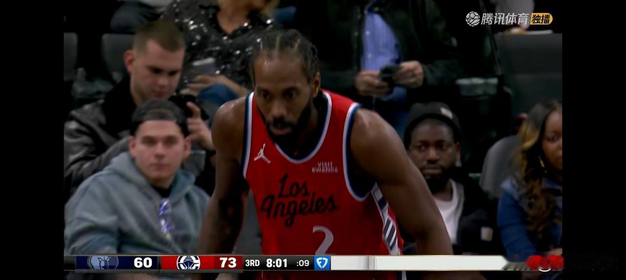哈登+伦纳德已不足以支撑他们打超过30分钟的高强度比赛！灰熊后两节发力112比1