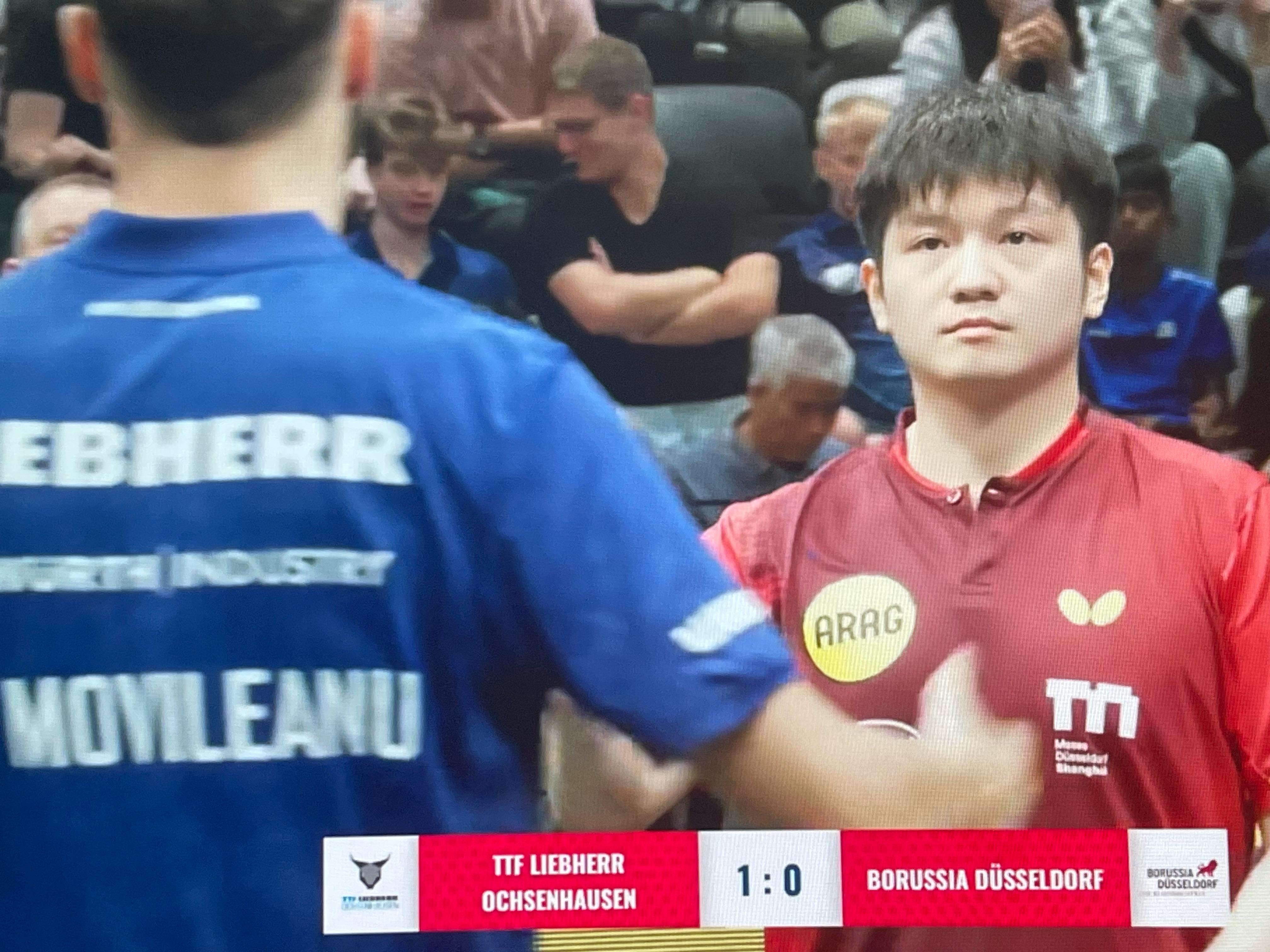 樊振东vs莫维利亚努杜塞尔多夫vs奥克森豪森杜塞尔多夫乒乓球俱乐部[超话]樊振东
