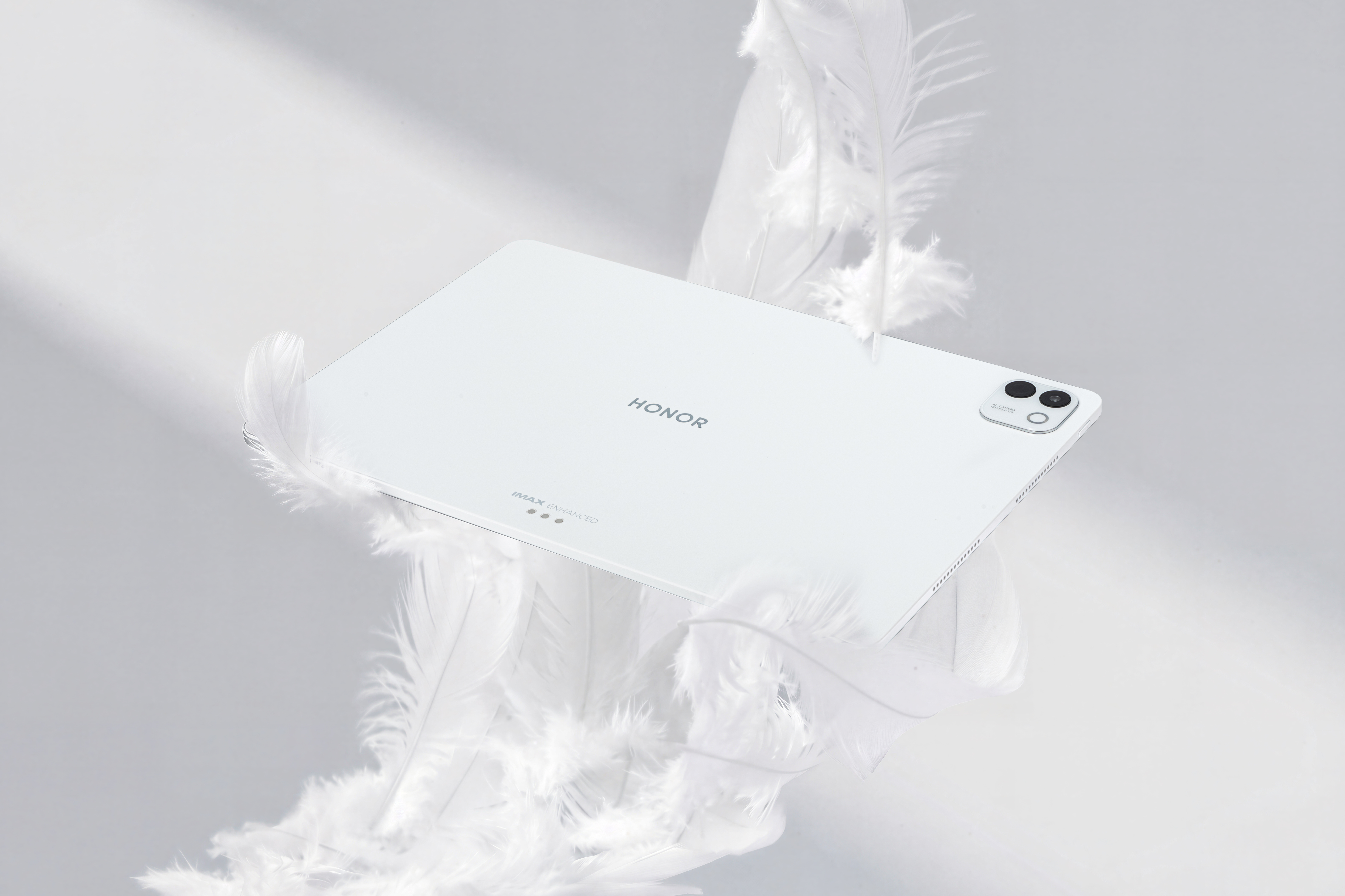 给荣耀MagicPad 3 Pro 12.3「月影白」拍了套写真3 Pro的新尺