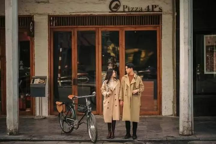 不论你是男是女，一旦发现你的伴侣有过错的行为，你一定要在第一时间把事情闹大。
