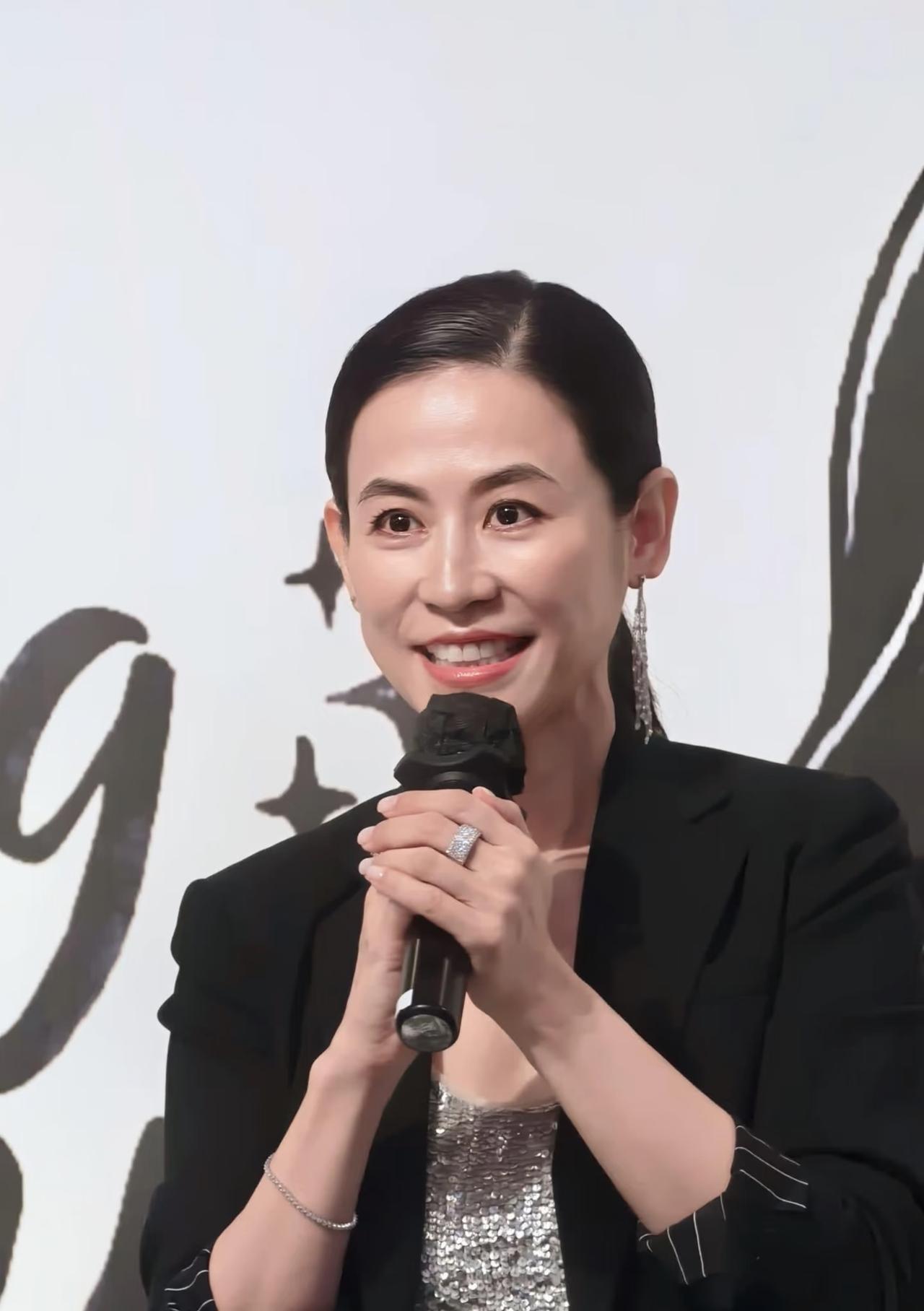 宣萱以后想要结婚，
估计会很难了，
不是她56岁了没人要，也不是她要求变高，而是
