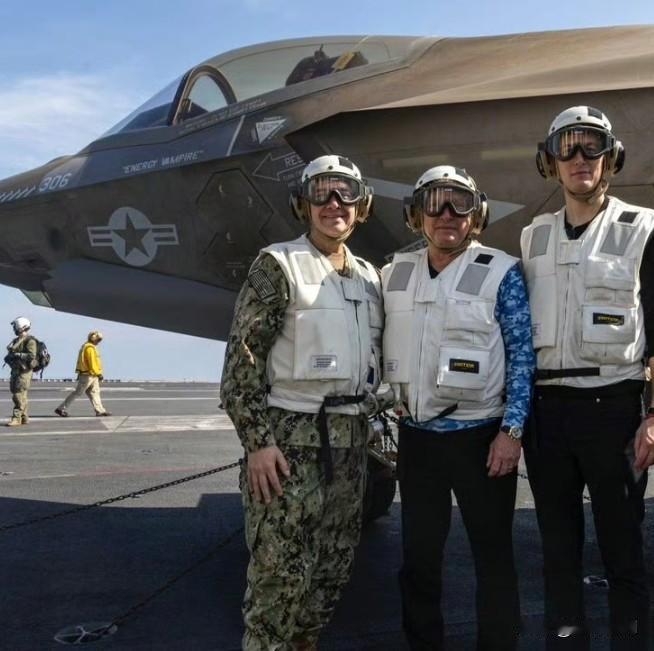 美军远没有做好打伊朗的准备。

一艘航母，几艘驱逐舰。

这个规模并没有超过历史