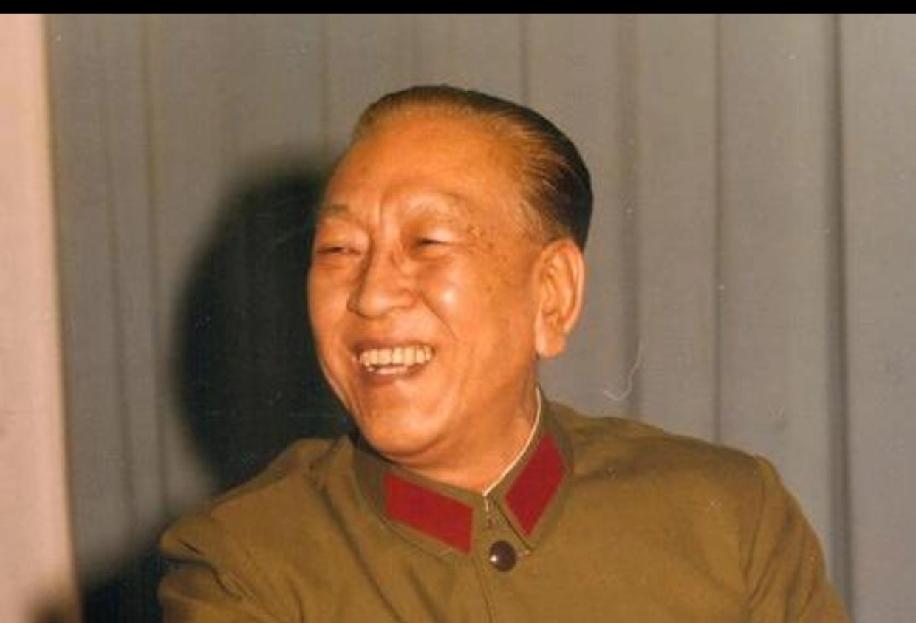 耿飚回忆  工兵专家王耀南

王耀南回忆耿飚，耿飚将军也在回忆录里提到王耀南，以