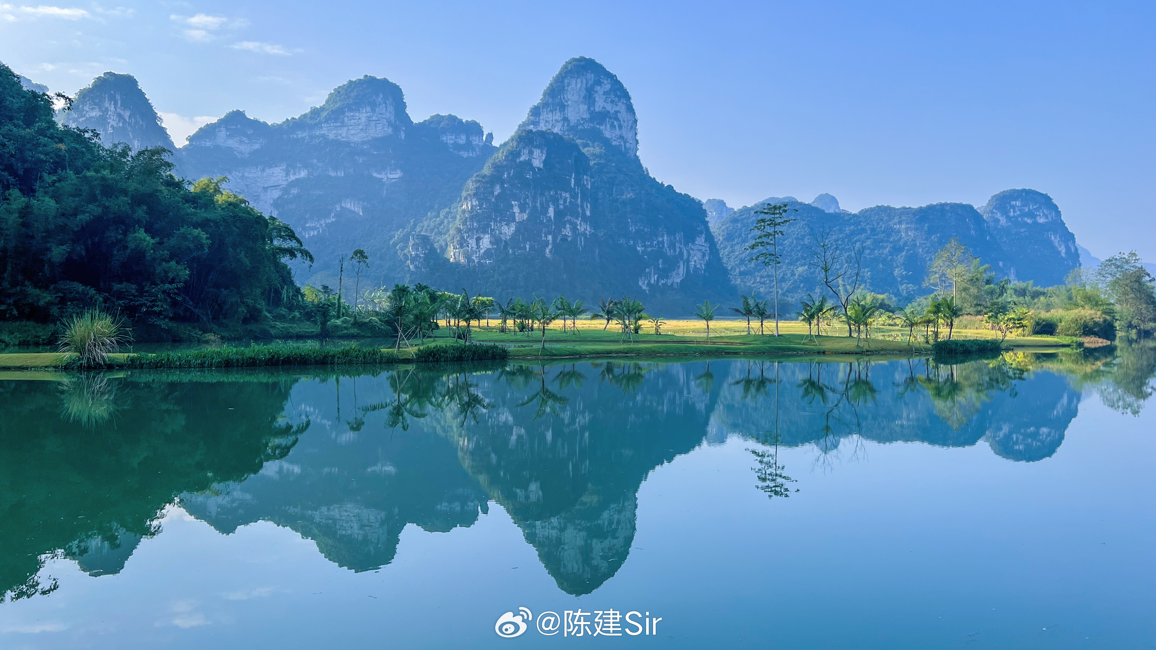 如果你也和我一样偶尔想逃离，想去一片宽广的天地去拥抱山川湖海的话🔆🔆那么这个