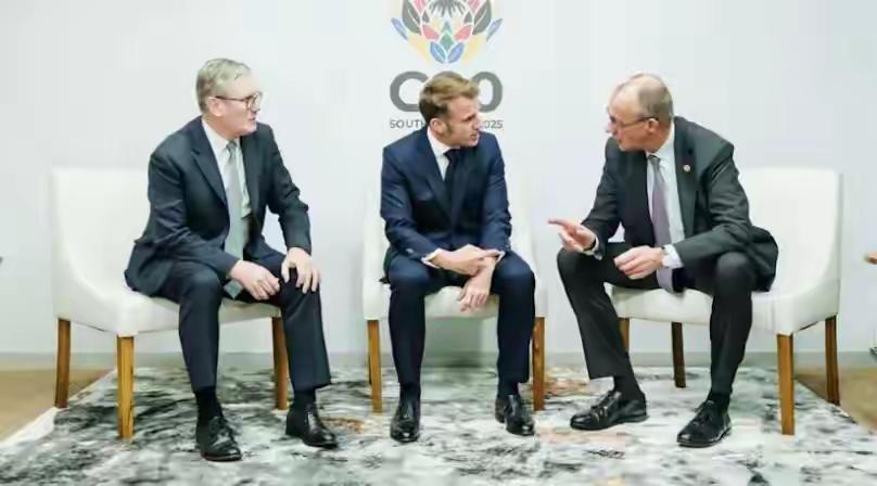 【观察者网消息】美国总统特朗普3日在“真实社交”平台上发文称，他将要求欧洲国家偿