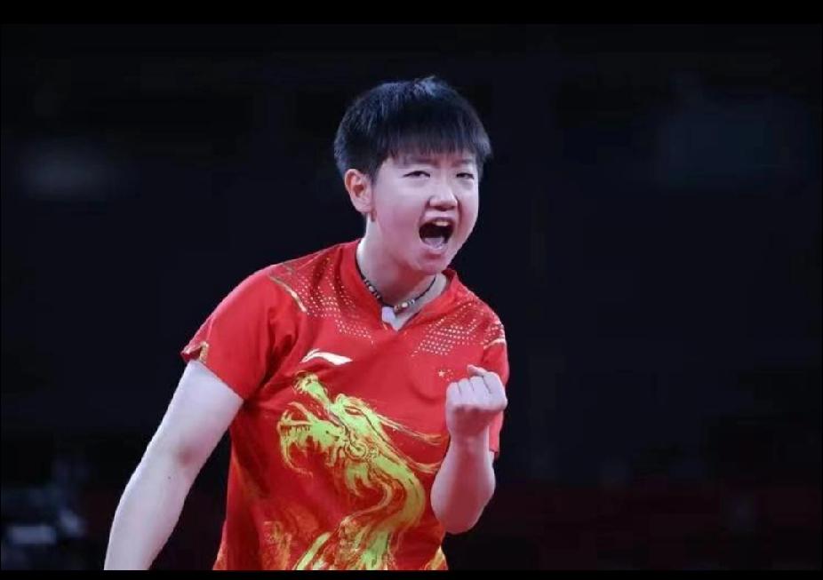 孙颖莎，乒坛历史第一人！12项纪录封神！
 
谁懂啊！孙颖莎真的把乒坛纪录焊在了