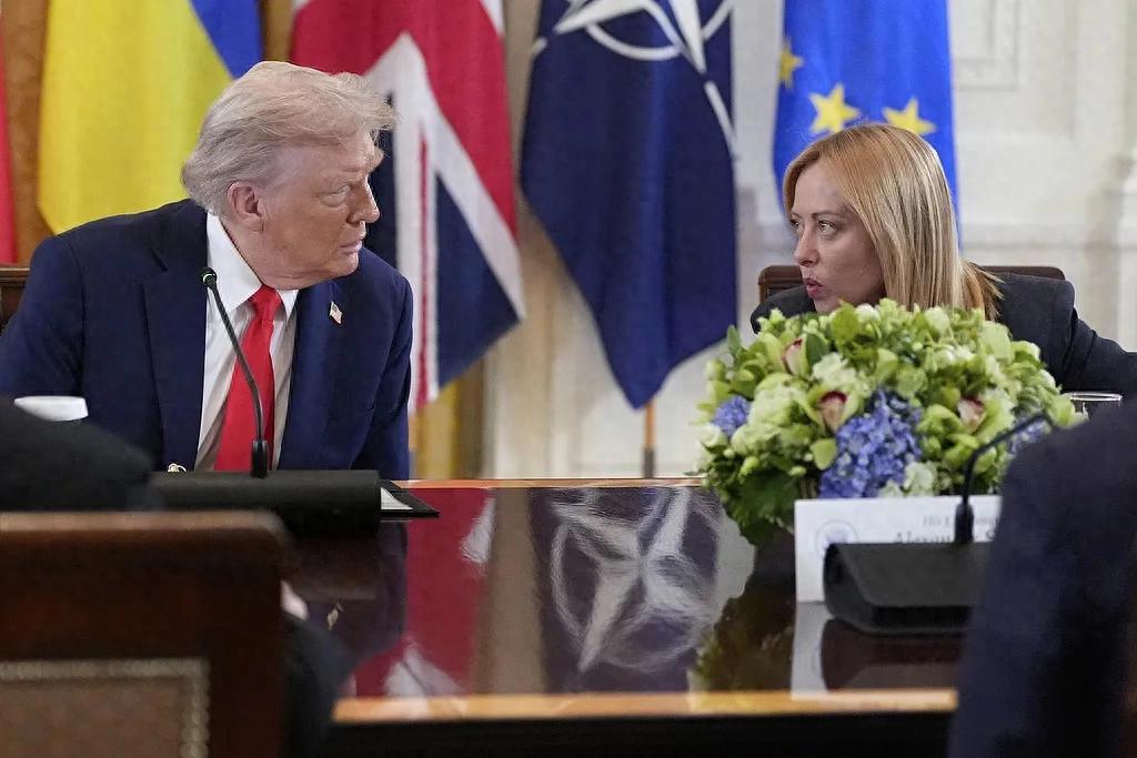 特朗普：如果伊朗获得核武器，它能在两分钟内把意大利炸上天！意大利总理梅洛尼：据我