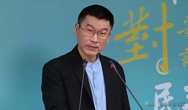 6月4日下午，台湾陆委会副主委梁文杰在记者会上扔下了一颗“炸弹”：即将于6月13