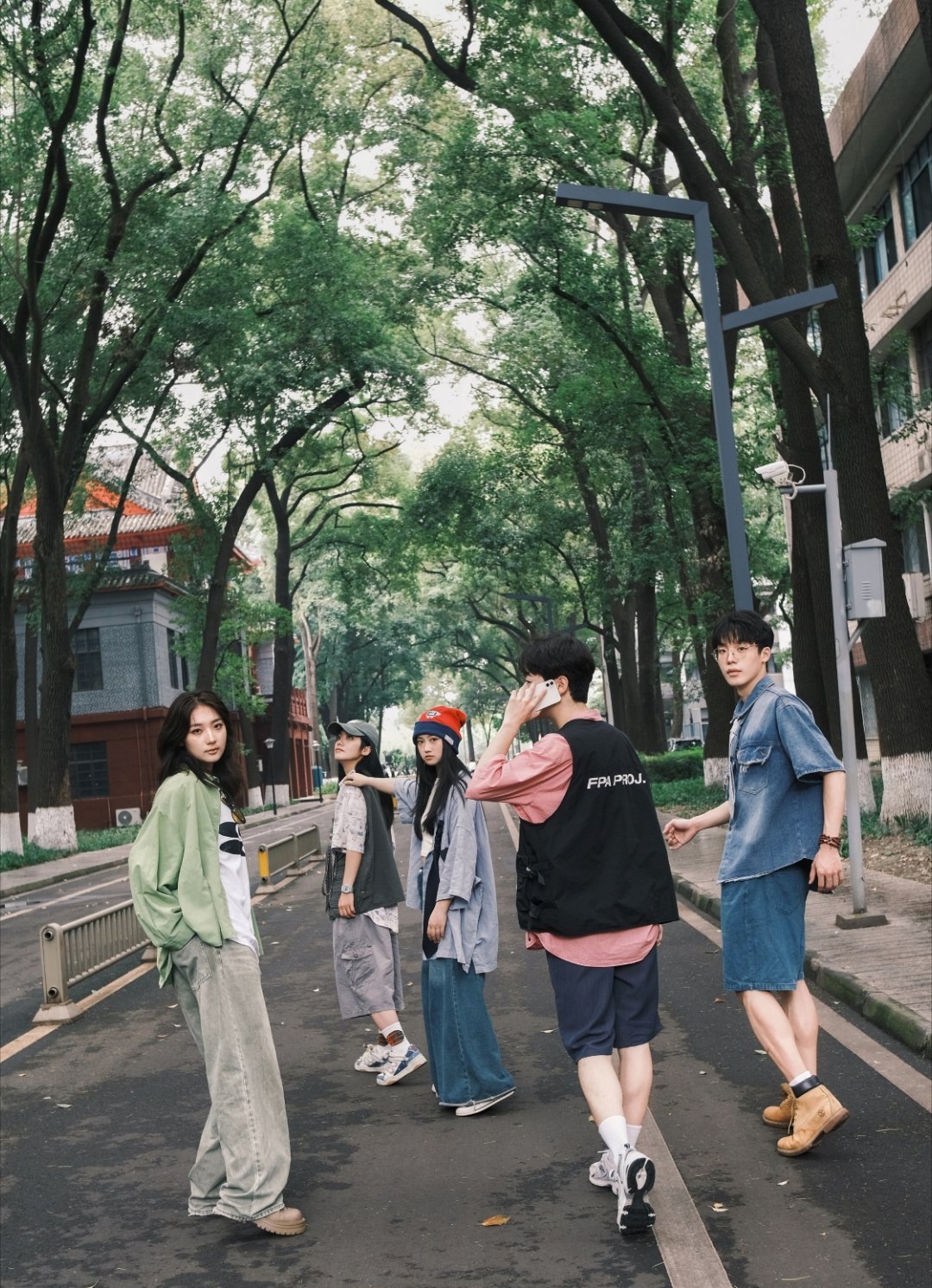 大学生这个群体真的不一般大学生这个群体最牛的地方在哪？穷得叮当响，敢谈几千万的项