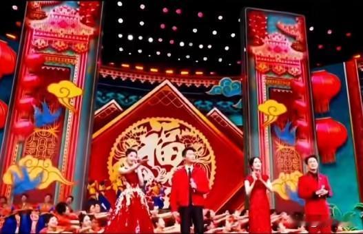 2026央视春晚交出亮眼成绩单：全媒体触达超230亿次，直播总收视份额达79.2