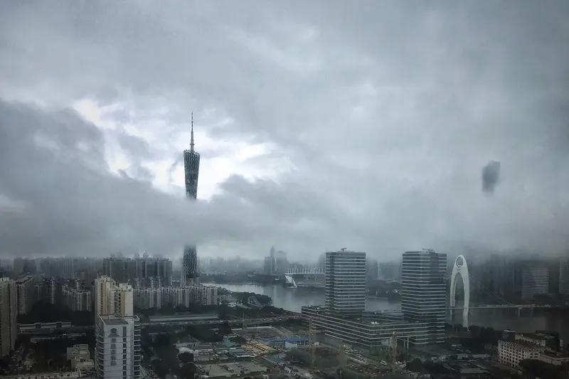 阴冷周末即将上线！广州今晚到周日预计有雨，周六起还有新冷空气影响，最高温跌破15