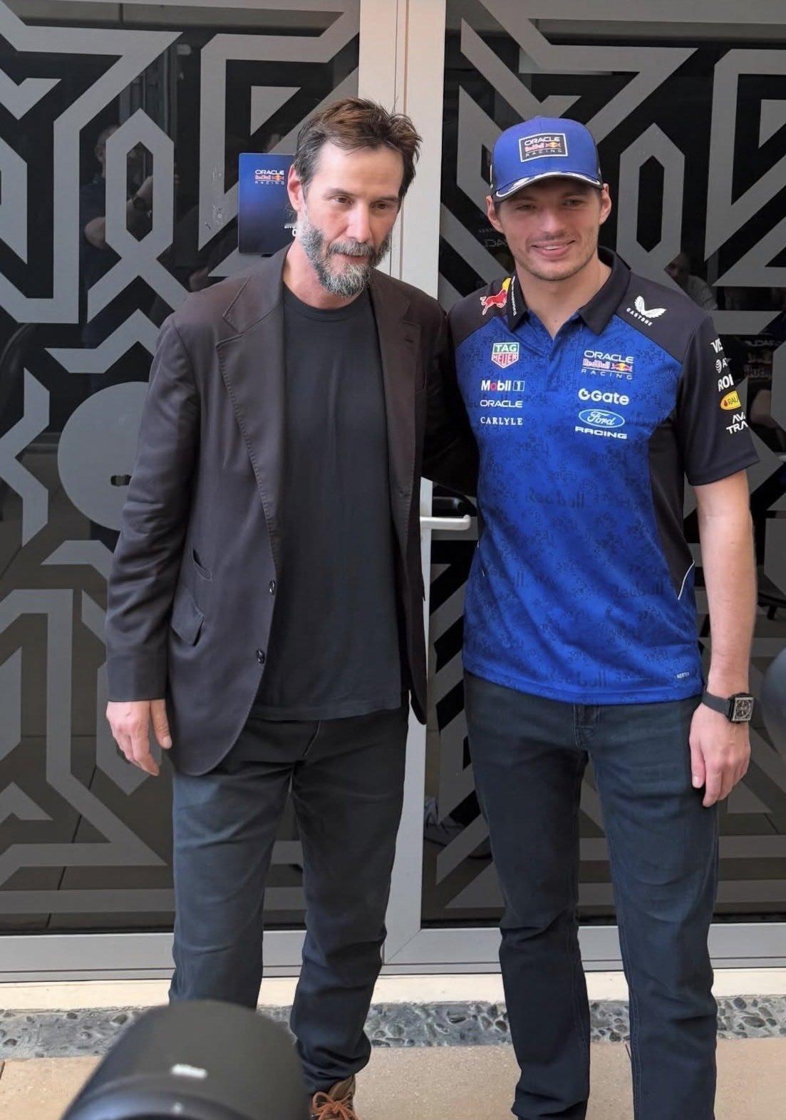 基努-里维斯与维斯塔潘2026f1季前测试