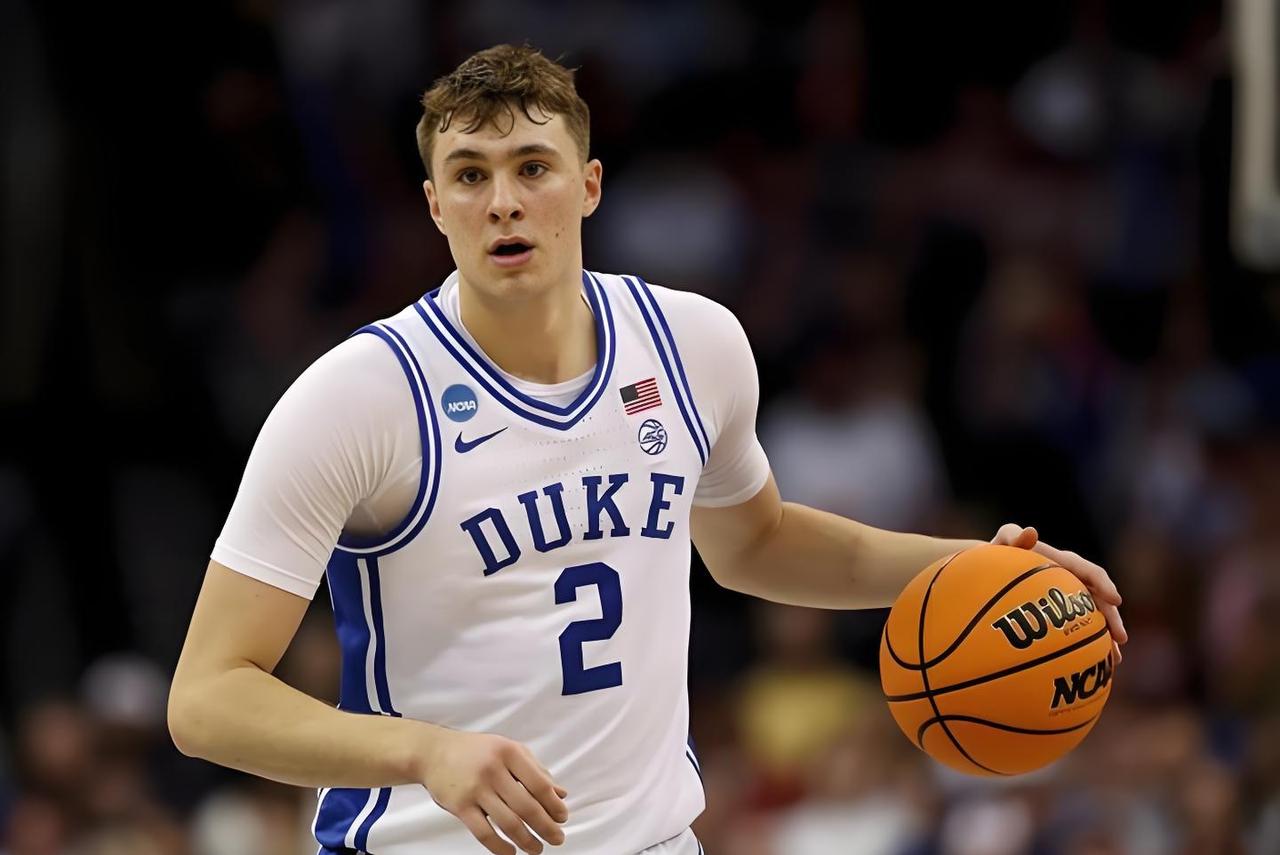 爆冷复仇！弗拉格27+6+10打爆哈登，独行侠130-120掀翻骑士
 
上一场