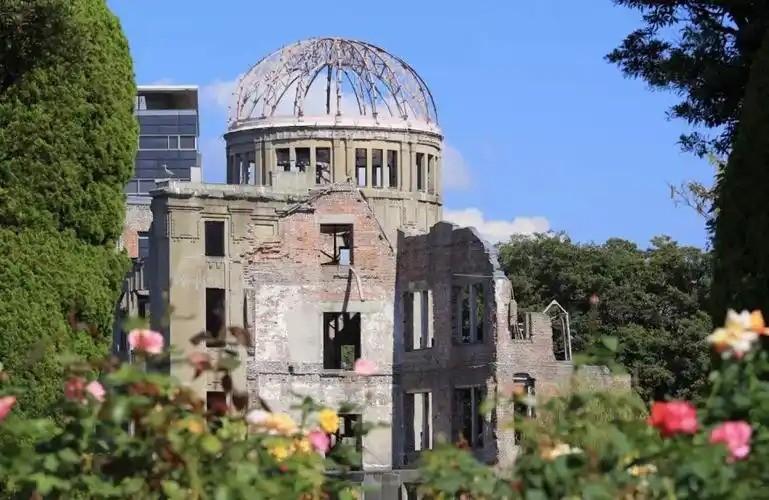 如果日本突然宣布“拥核”，国际社会该如何应对？
2026年6月，美日又举行了一轮
