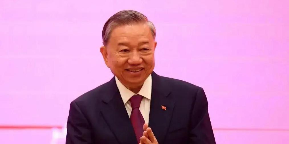 越南新掌门首访中国，中越铁路成‘百年大计“第一步”, 

越南新领导人苏林宣誓就