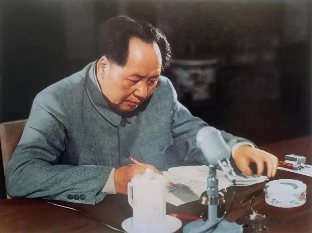 一句话证明你读过毛泽东语录——[山河阅史.第540期]

一、毛主席关于“社会主