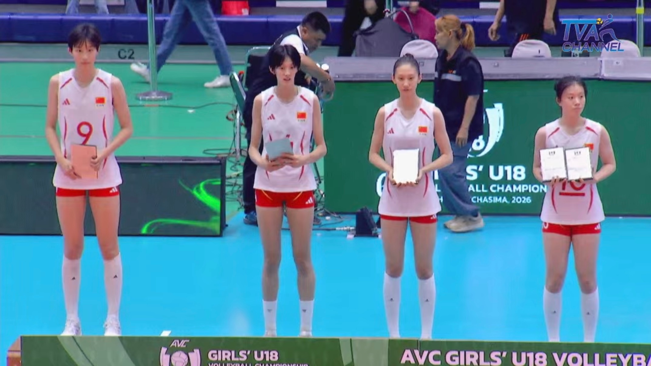 U18亚锦赛最佳阵容MVP 宣亚辰最佳主攻 任思辰最佳副攻 司静雨最佳接应 张一
