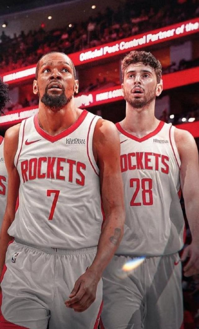 新赛季的火箭是怎么一下子从【头重脚轻】变成【攻守兼备】？

上赛季常规赛火箭进攻