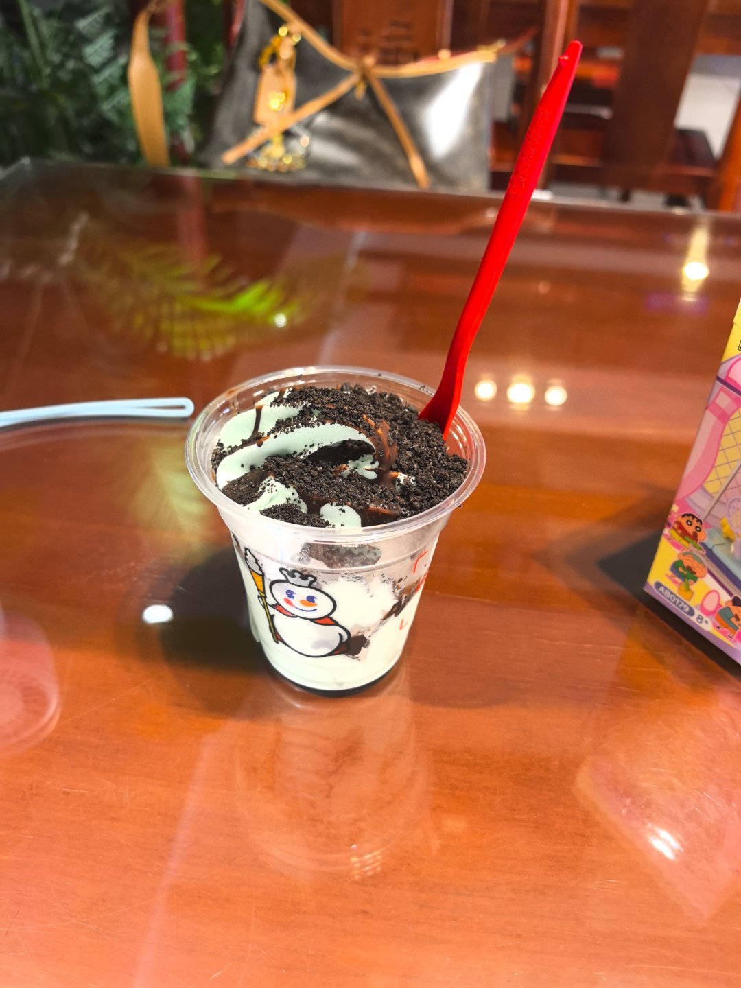 绝对不熬夜了捏 吃美了 