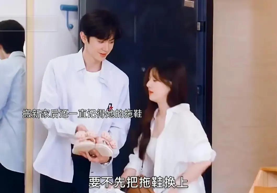  真的很为剧里的细节戳到。

刚开始的段嘉许看桑稚的眼神很纯粹。他真的在教桑稚很