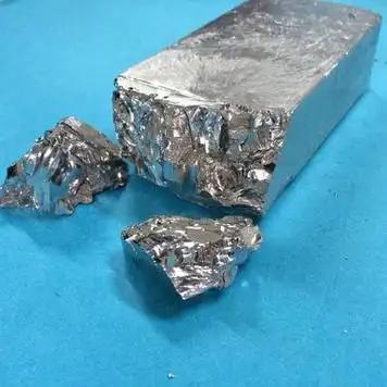 中国又悄悄关上了一扇更要命的门！在稀土还未撕完的时候，中国又加紧了另外一出口，而