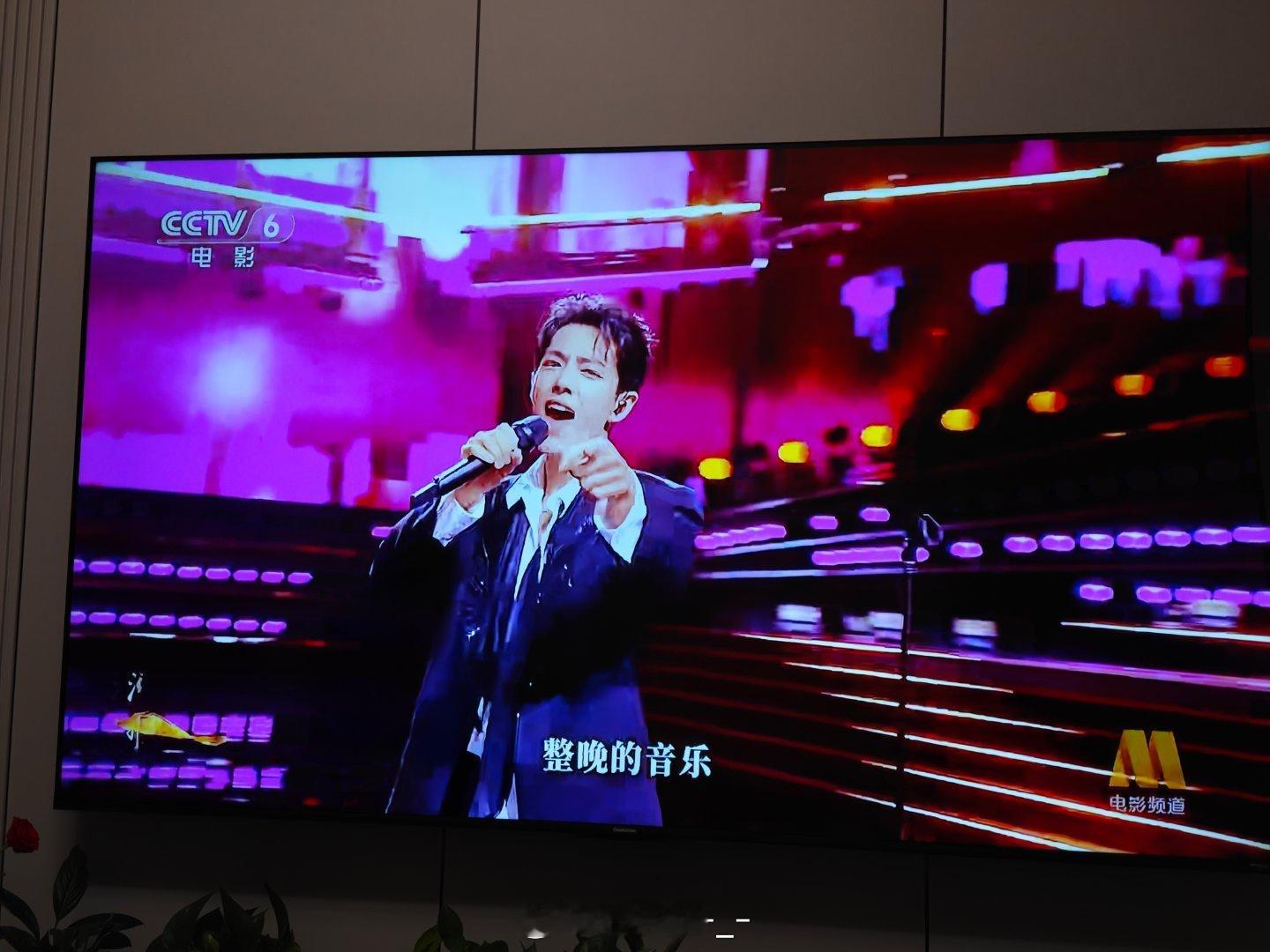 湾区升明月肖战 肖战肖战[月亮] ​​​