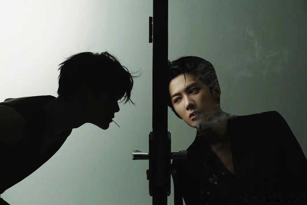 檀健次、丁禹兮、陈星旭、李昀锐 男明星星光大赏出图星光大赏出图星光大赏