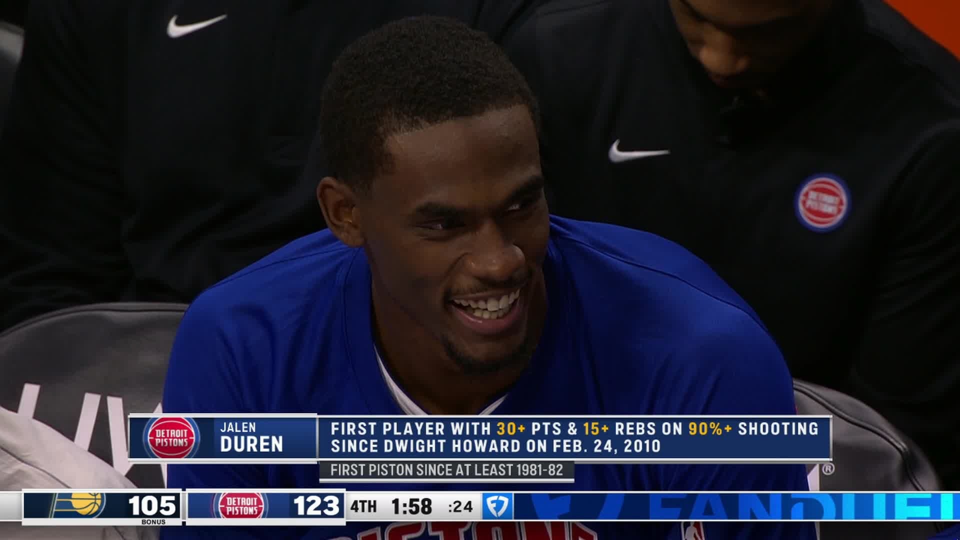 另一边的活塞，小魔兽31+15独自带队，喜提10连胜，继续保持东部第一。一起熬出