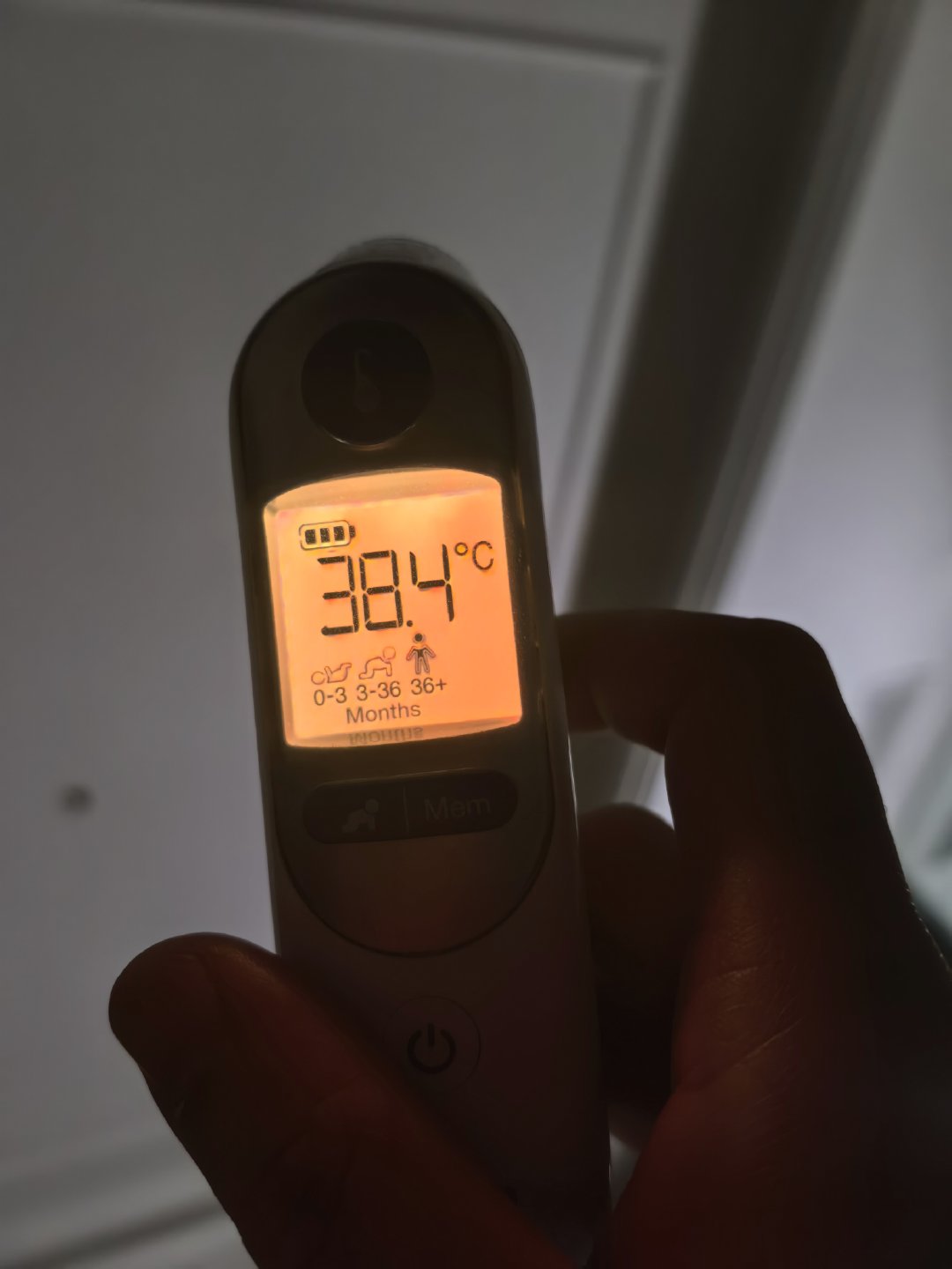 好久没有发过烧了，浑身酸痛刀片嗓，这会的身体状态确实不好  ​​​