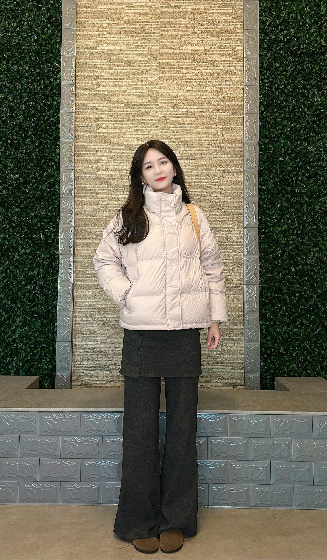 情绪稳定关系稳定 生活稳定
一切稳定不将就和不强求微喇裤 冬季穿搭