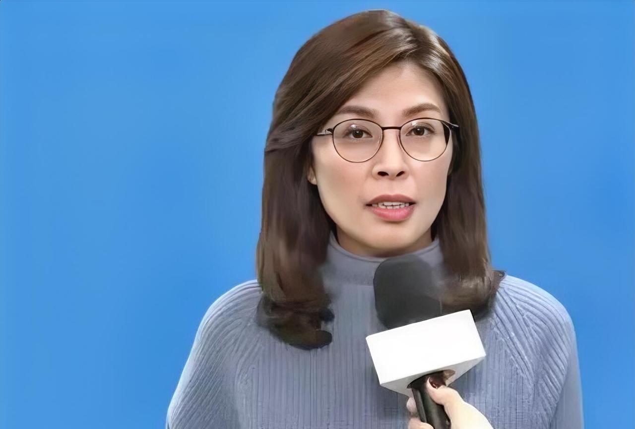 和前几任国民党主席相比，郑丽文算是比较积极的。她来祖国大陆，我们应该欢迎。

有