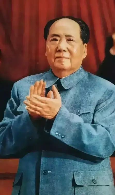 拿毛主席骗流量——又坏又蠢占两样！

一个自媒体主播，使用混剪历史的手法，利用毛