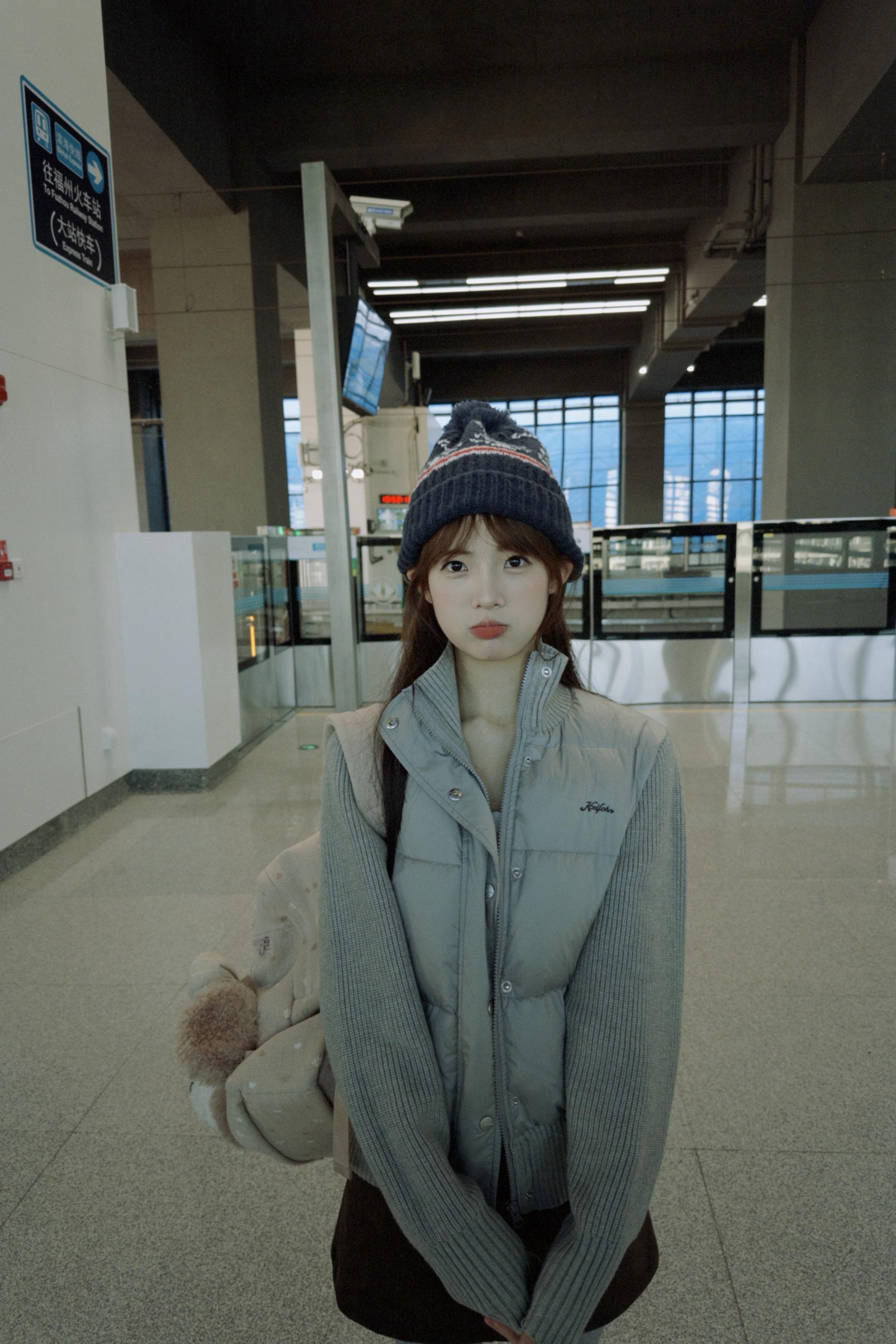 在不可预知的明天，平静也是一种幸福。