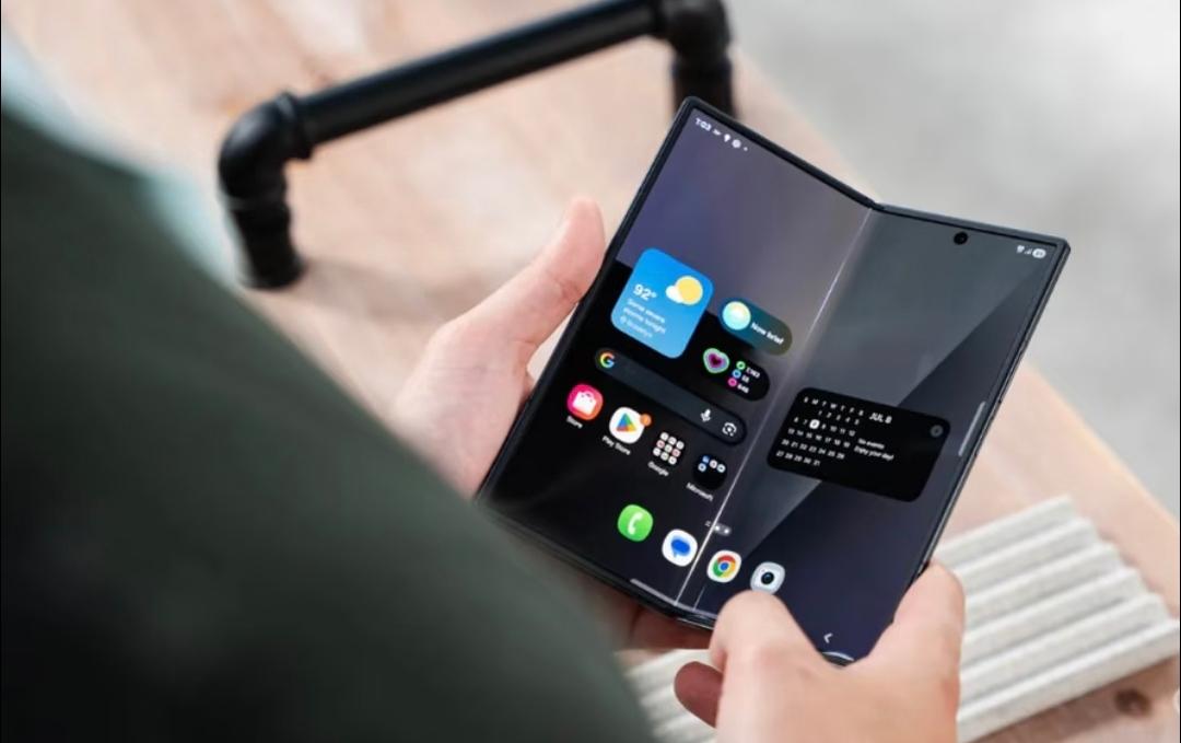 5000mAh终来袭！三星Z Fold8：续航救赎藏遗憾

折叠屏用户最痛的续航