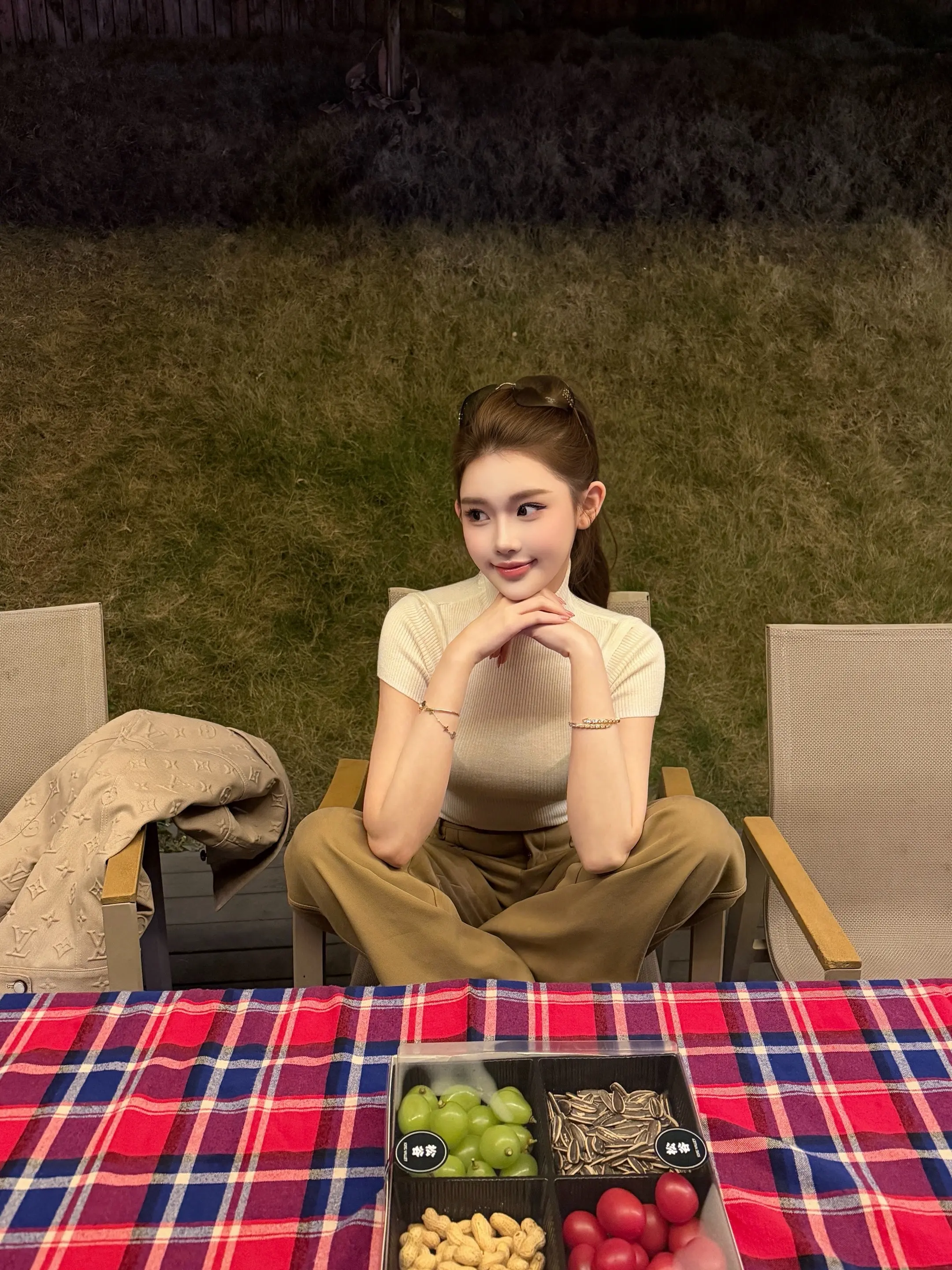 亲爱滴～告诉你～我有许多小淘气～