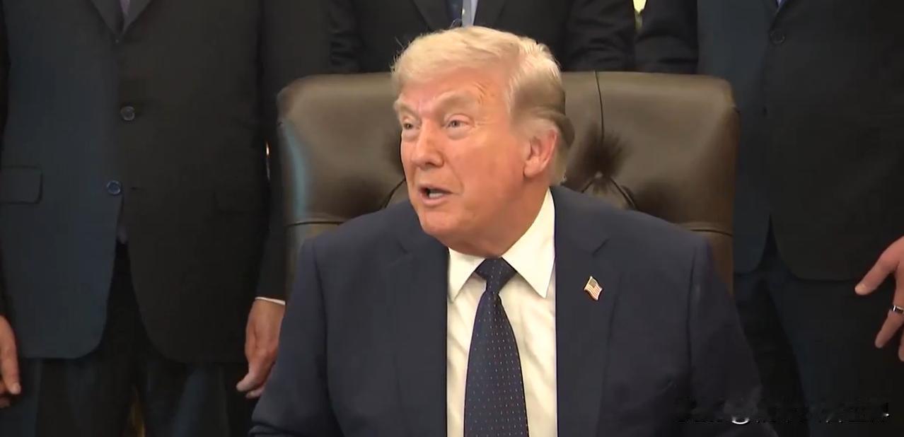 记者在白宫问：哈里王子希望您在乌克兰问题上采取更多行动。
特朗普想都没想就回答：