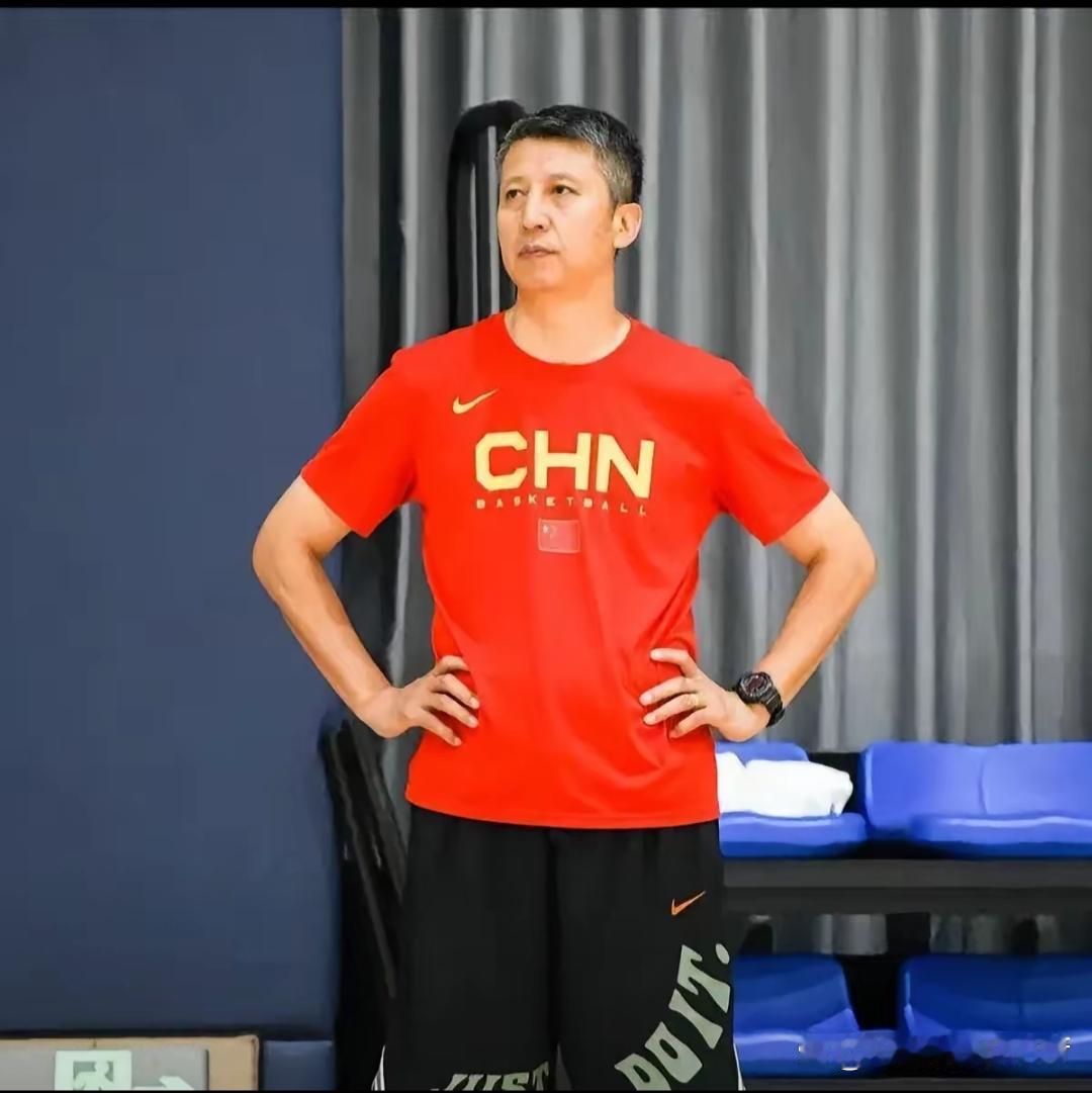 郭士强老谋深算！
 
今天一早，CBA媒体人三土带刺就爆出消息，中国男篮已经在凌