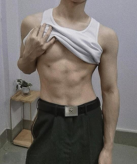 义务兵的爱情就像树叶不是绿了就是黄了