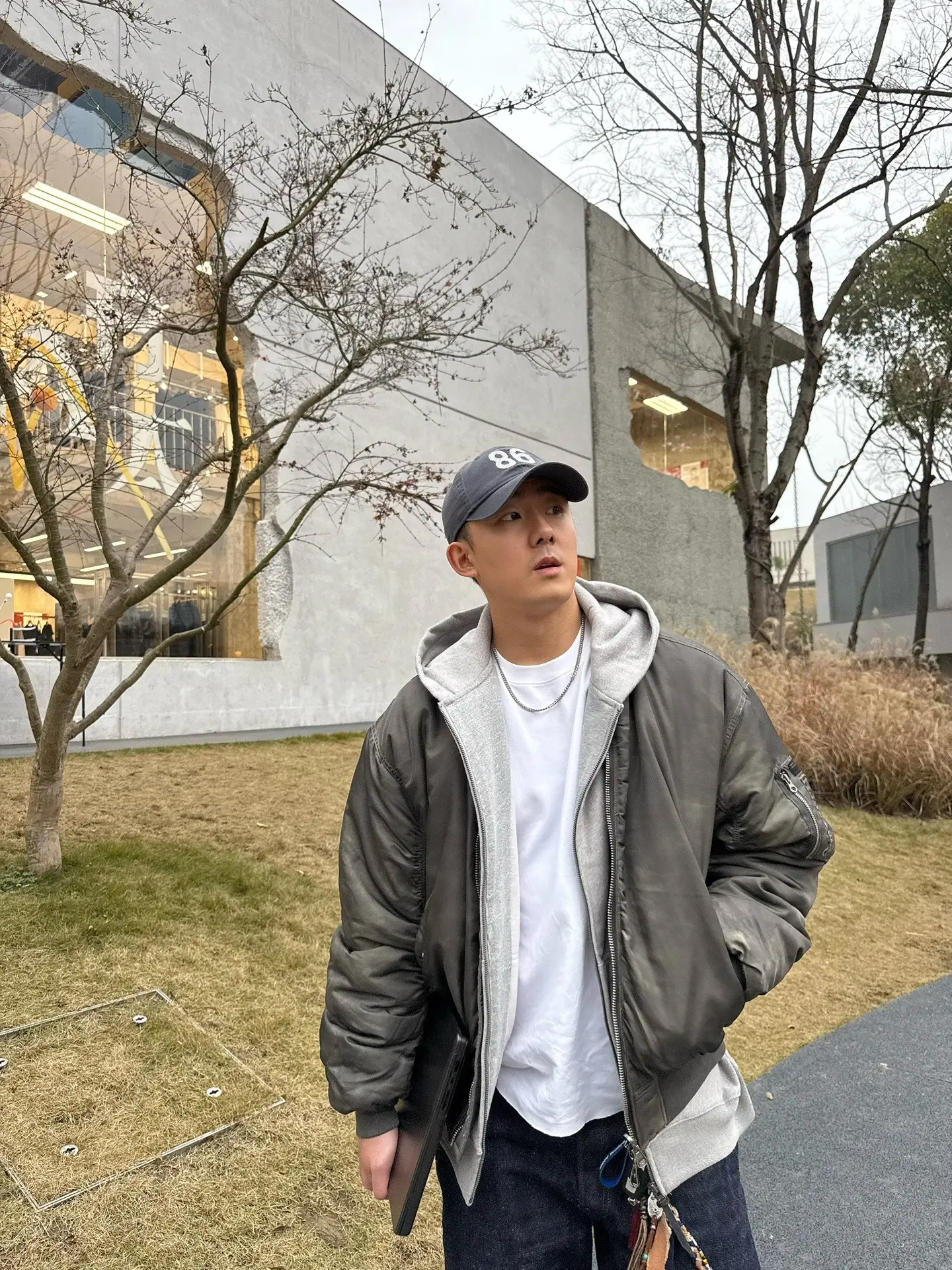 开始养牛～2025了，听说Ma1已经过时了，那就穿点“过时”的吧！