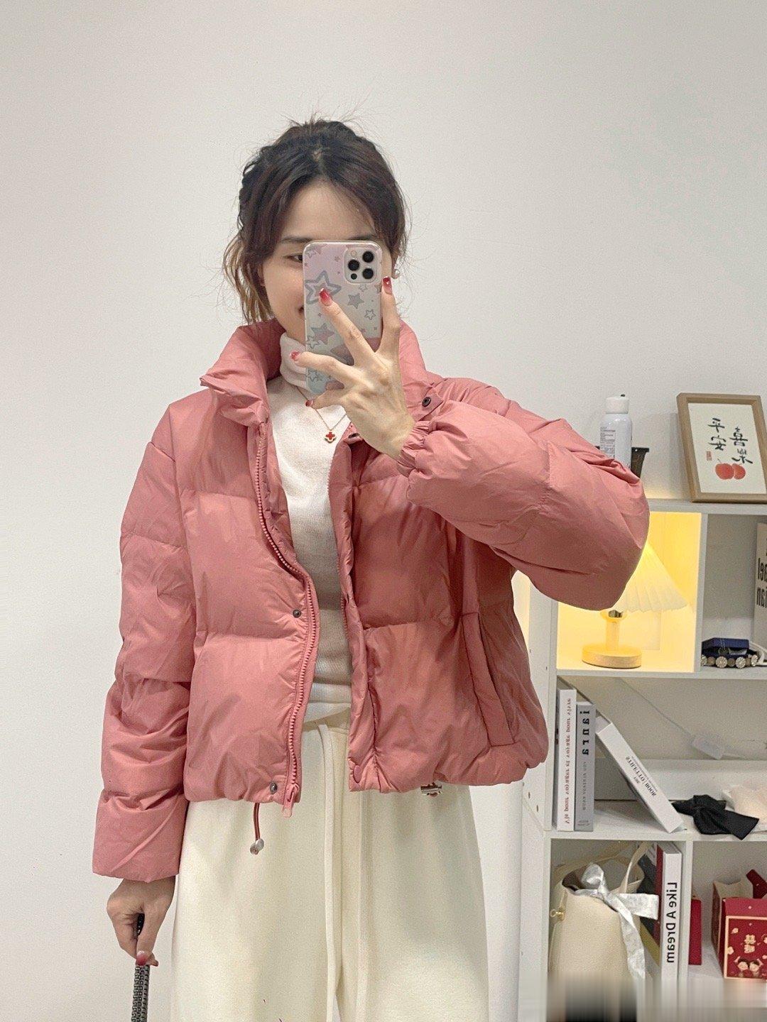 12🈷️10号晚20：00  限时折扣这个颜色我叫她藕粉色，淡淡的一个颜色，还