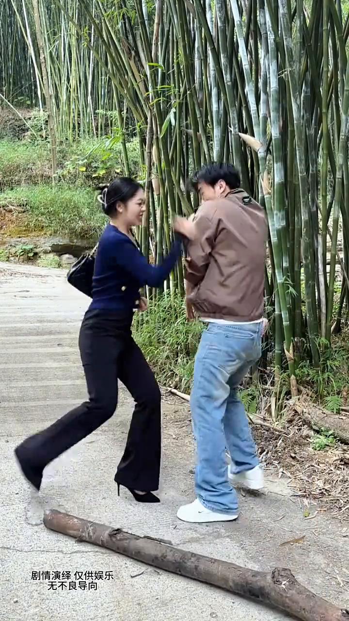 无不良导向。