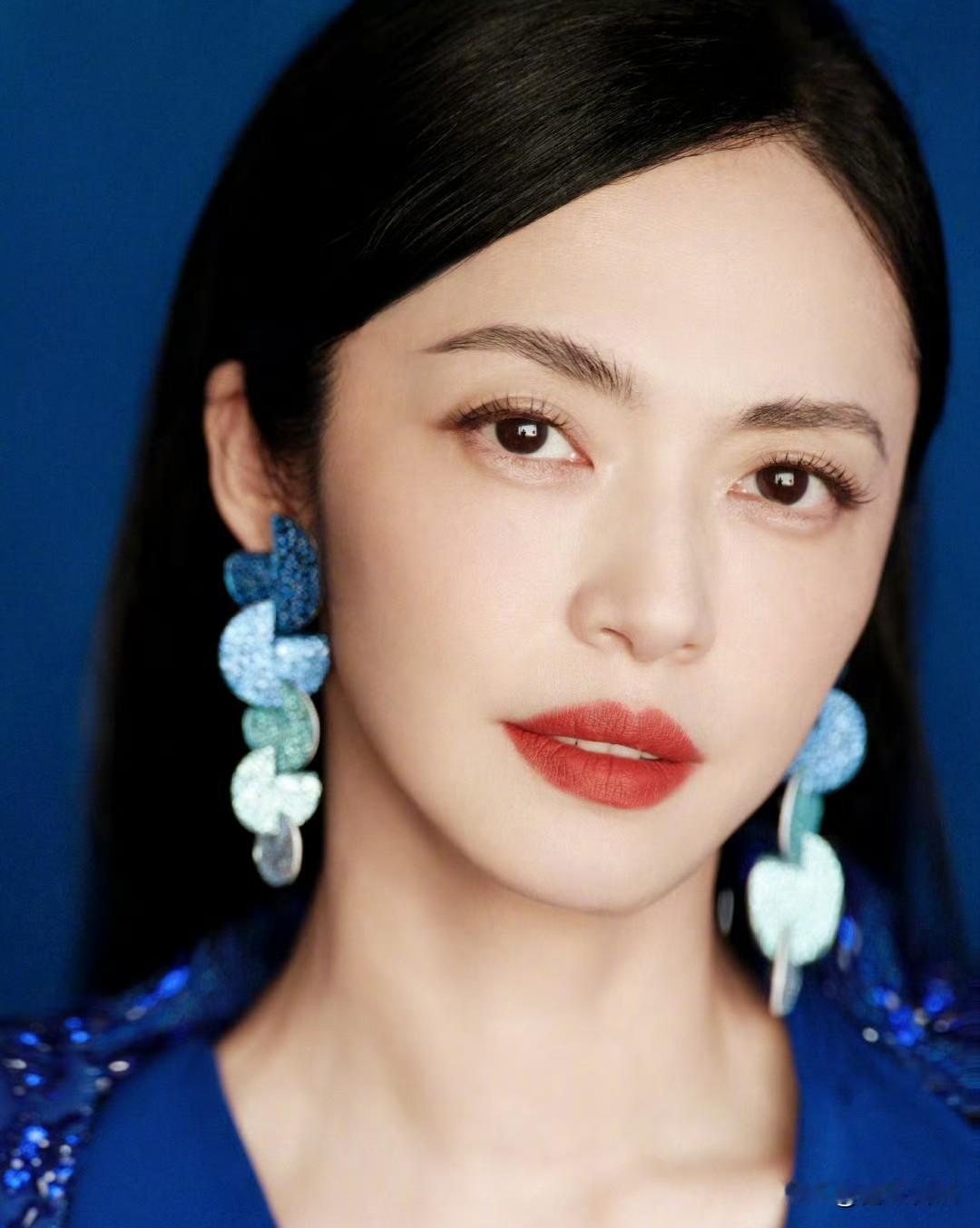 姚晨，这也太突然了！
 
3月16日，姚晨在个人社交账号上，发了16个字，配上一