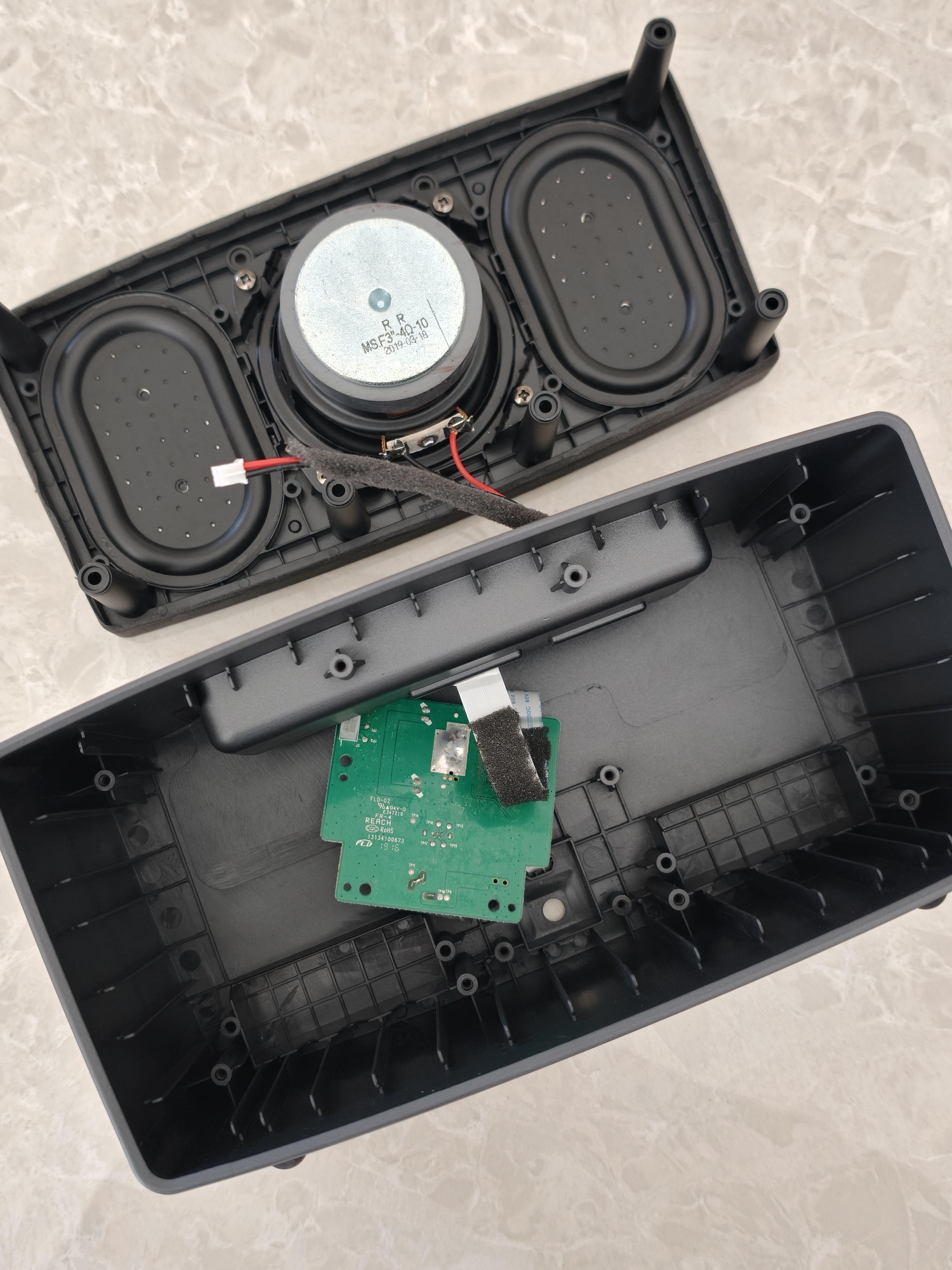 在地下室翻出来一个360智能音箱估计已经停服了，联网失败，没法连接蓝牙，又没有有