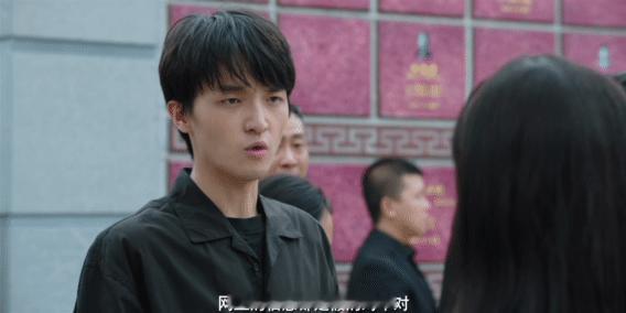 #时光代理人柳叶下线看哭了#相信没人不被柳叶的行为感动到吧，感觉他一直都是一个正